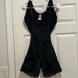 Snatched Body Colombian BBL and Lipo Faja